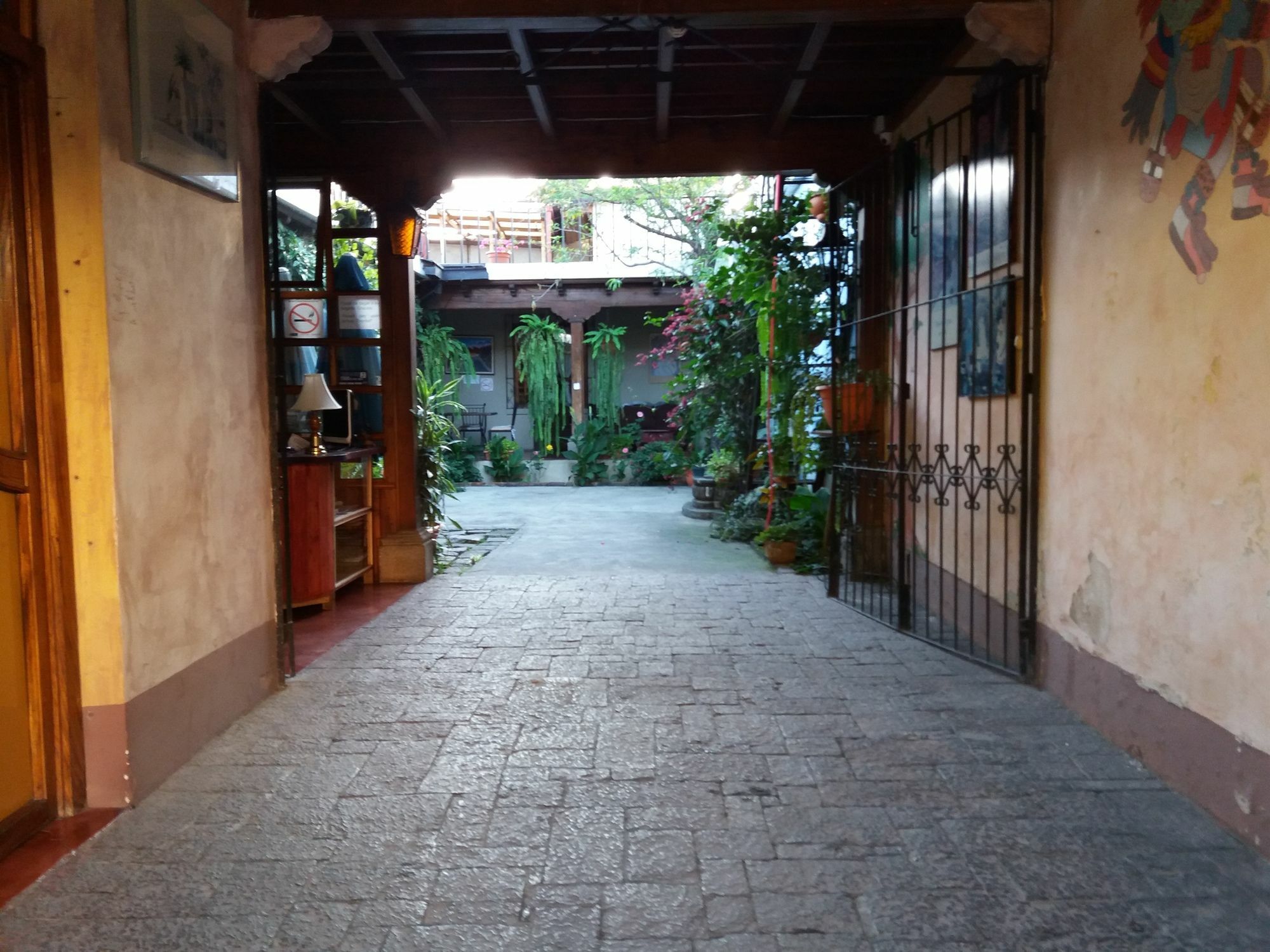 Dionisio Inn Antigua Exterior foto